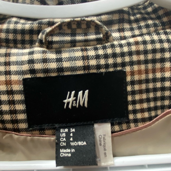 H&M blazer size 4 - Picture 2 of 5